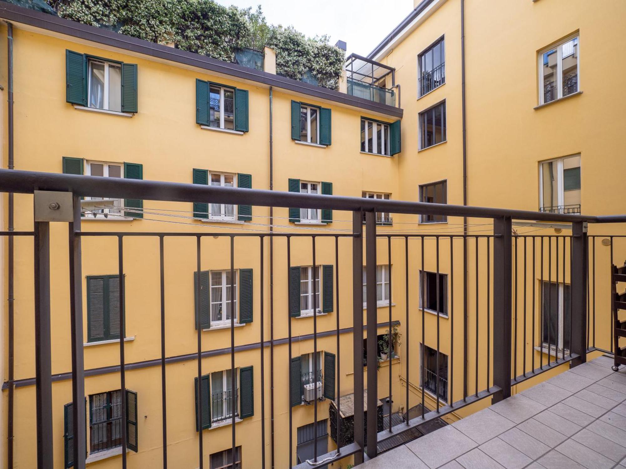 Appartamento Da Enzo Milano Centro Zewnętrze zdjęcie